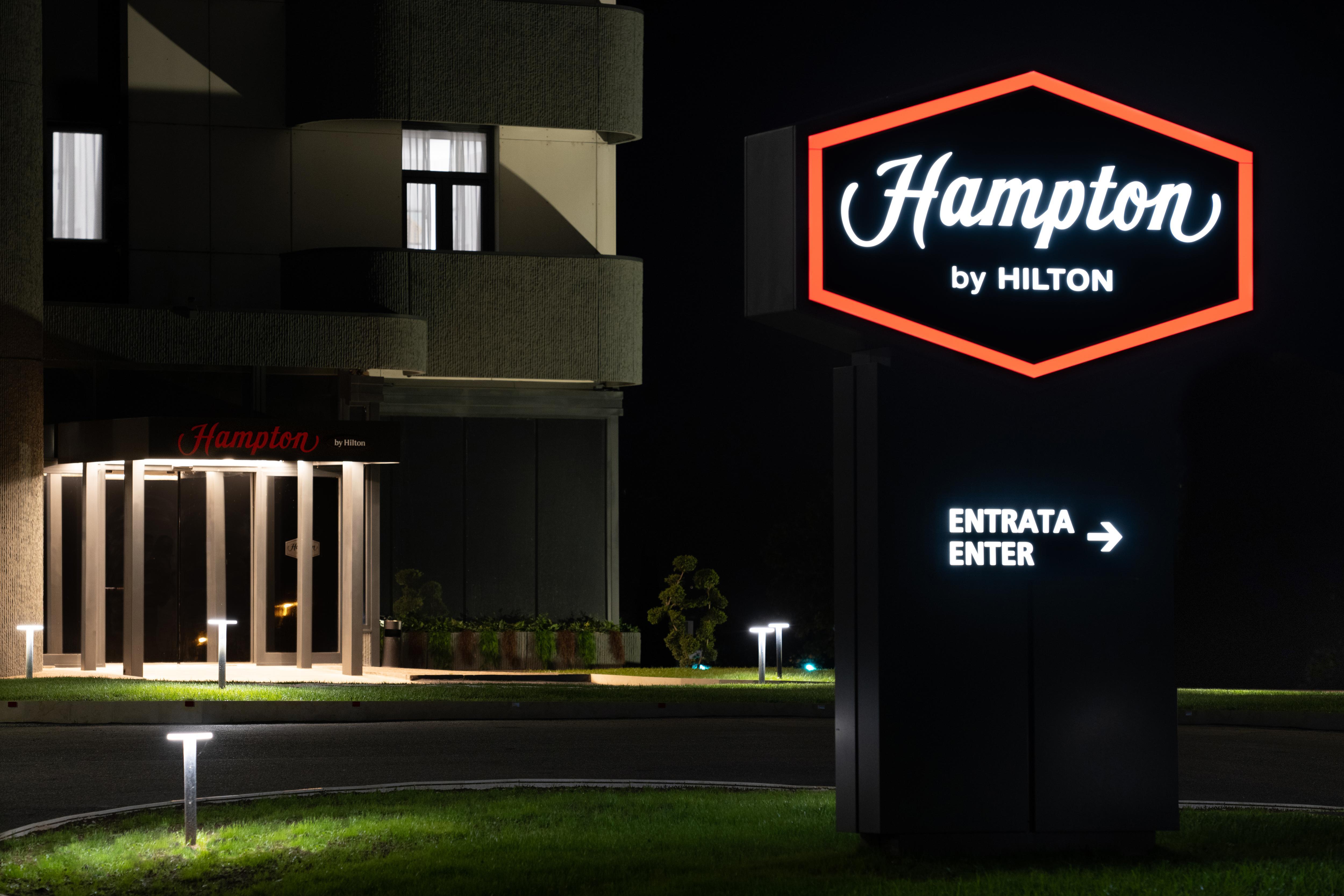 Hampton By Hilton Rome North Fiano Romano Exterior foto